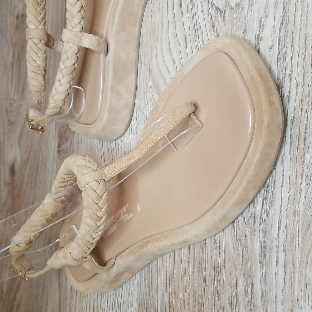 Gia Borghini By Rhw Suede T Strap Womens Tan Between The Toe  Braid Strap Sandal